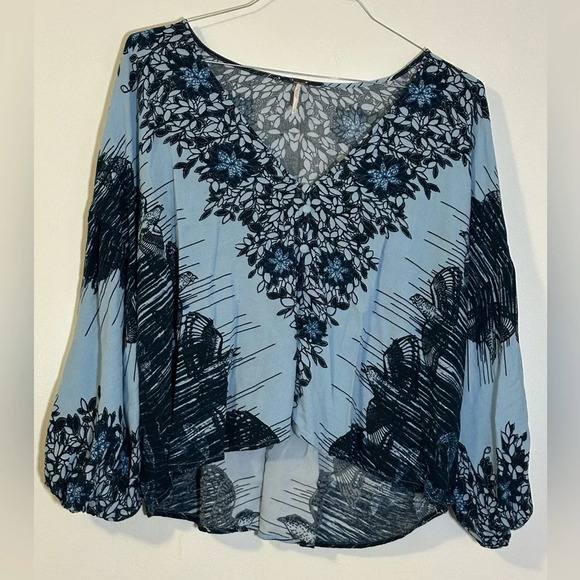Free People Blue Birds of a Feather Top, Size Large - Picture 2 of 8